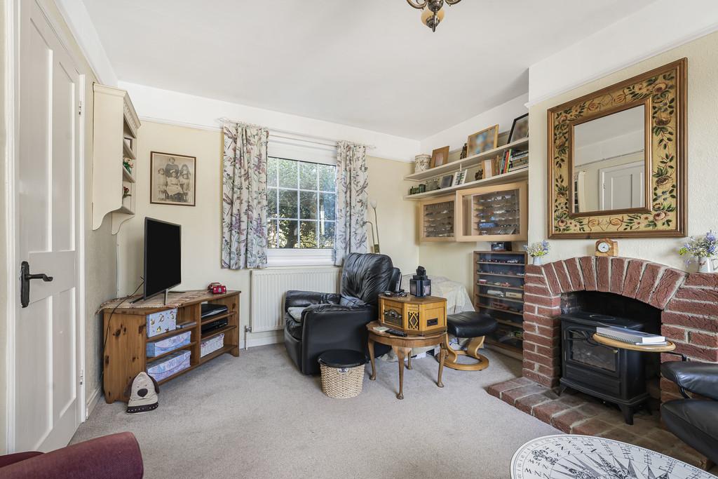 Living room (2)
