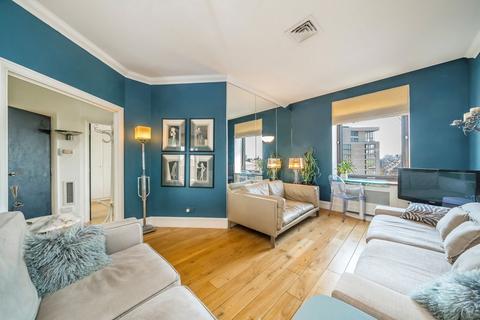 2 bedroom flat to rent, Whitehouse Apartments, London SE1