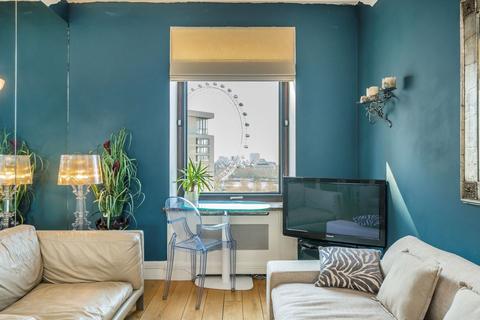 2 bedroom flat to rent, Whitehouse Apartments, London SE1