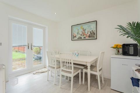 undefined, Meadowgrass Gardens, Worsley, Manchester, Greater Manchester, M28 1PS