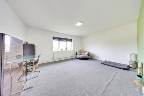 1 bedroom flat for sale, Lullingstone Crescent, Orpington