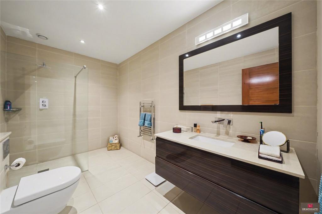 West-heath-place-hodford-road-golders-hill-nw11-2