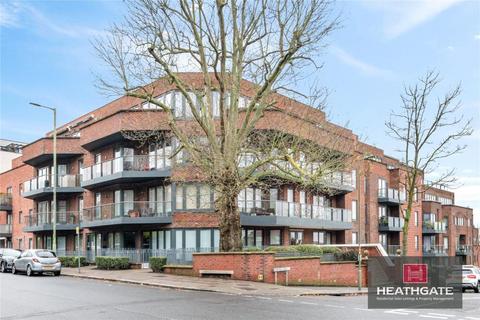 3 bedroom flat for sale, West Heath Place Hodford Road Golders Hill NW11