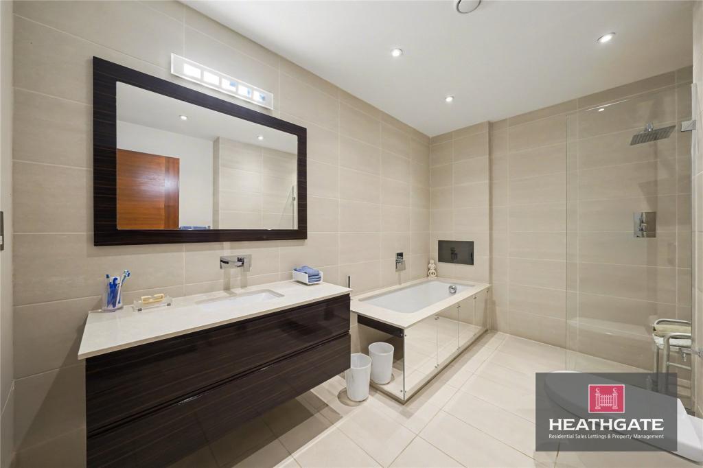 West-heath-place-hodford-road-golders-hill-nw11-2