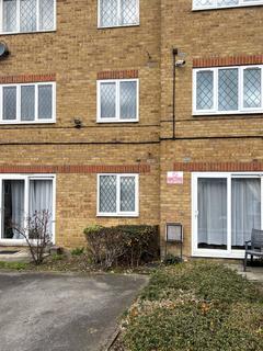 undefined, Heathfield Drive, Mitcham CR4
