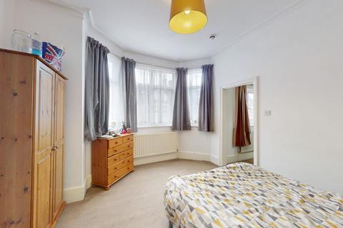 undefined, Norbury Court Road, London SW16