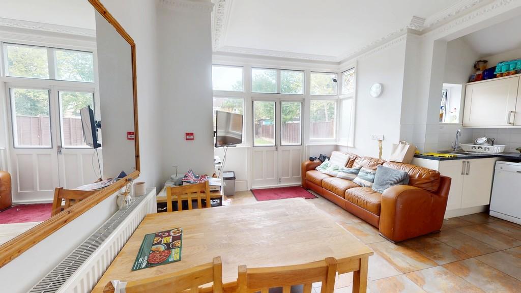 6-Norbury-Court-Road-04162025 141812