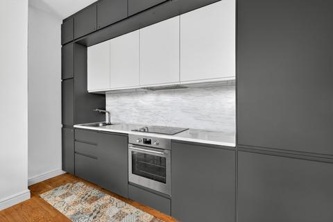 undefined, Amhurst Road, London