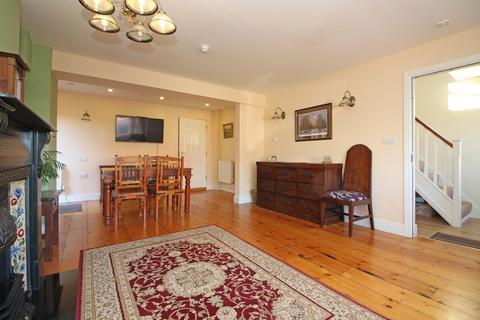 5 bedroom semi-detached house for sale, Beach Road, Bacton