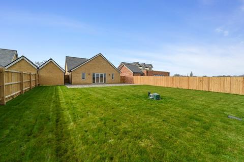 3 bedroom detached bungalow for sale, Tendring Road, Thorpe-le-soken, Clacton-on-Sea