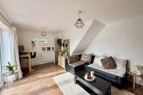 undefined, Birkin Avenue, Radcliffe-on-trent, Nottingham