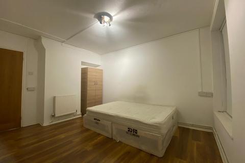 undefined, Baxter House, Tower Hamlets, E3 3BL