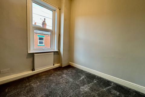 undefined, Dobson Terrace, LEEDS