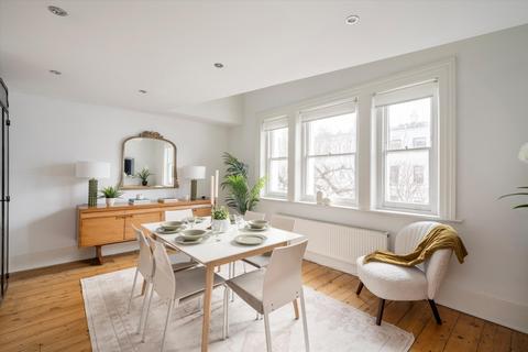 3 bedroom flat for sale, Elgin Crescent, Notting Hill, W11