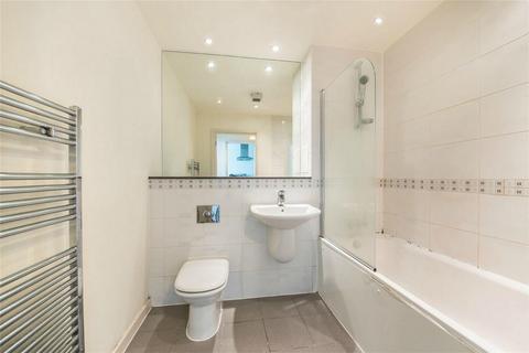 undefined, High Street, London E15