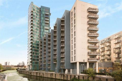 undefined, High Street, London E15