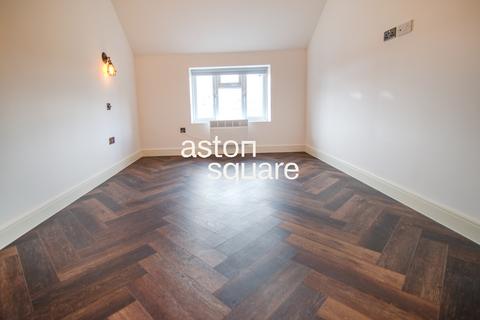 2 bedroom flat to rent, Church Lane, London NW9