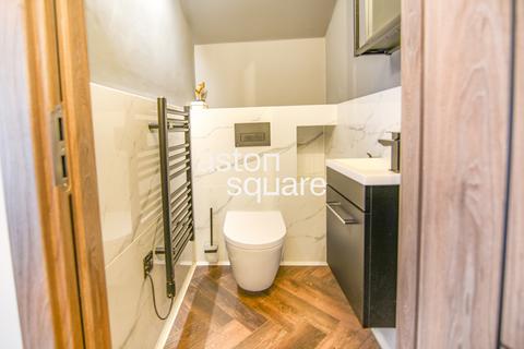 2 bedroom flat to rent, Church Lane, London NW9
