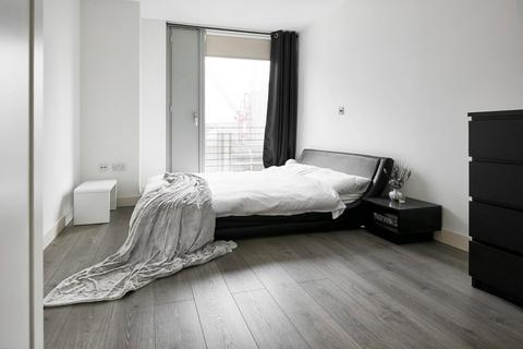 1 bedroom flat to rent, Landmark East Tower, 24 Marsh Wall, London