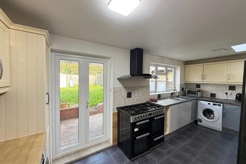 3 bedroom terraced house to rent, Waterman Close, WATFORD