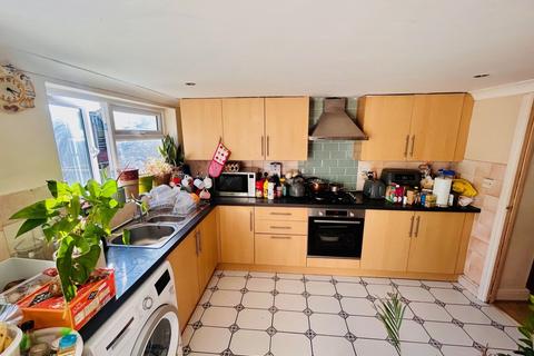 3 bedroom terraced house for sale, Arthur Street, Gravesend, DA11