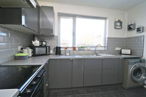 3 bedroom semi-detached house for sale, Shortlands Lane, Pelsall