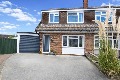 3 bedroom semi-detached house for sale, Fullers Close, Maidstone