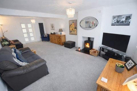 3 bedroom semi-detached house for sale, Fullers Close, Maidstone