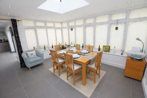 3 bedroom semi-detached house for sale, Fullers Close, Maidstone