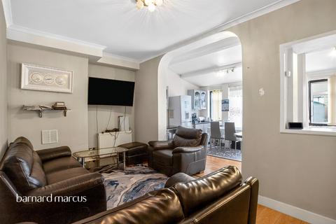 3 bedroom terraced house for sale, Langdale Road, Thornton Heath