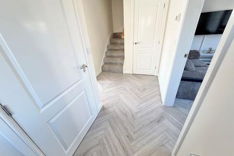 3 bedroom semi-detached house for sale, Cuddington Grove, Rossmore