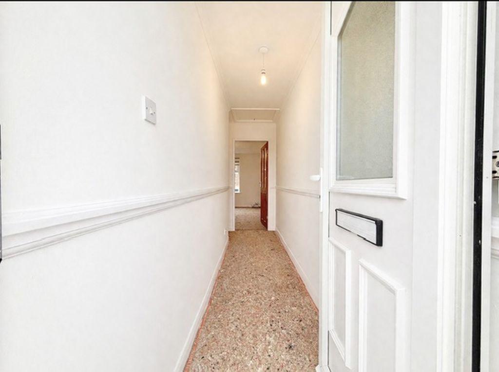 Entrnace