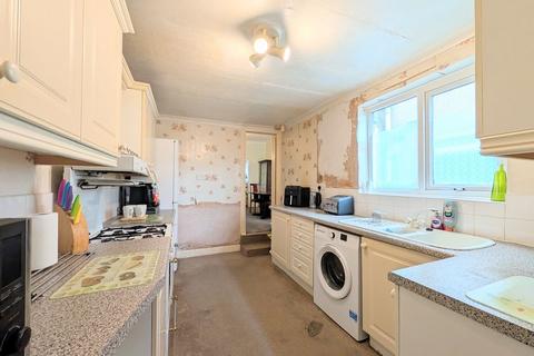 3 bedroom terraced house for sale, CROWHILL AVENUE, CLEETHORPES