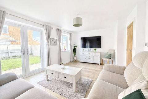 3 bedroom semi-detached house for sale, FOREST WAY, HUMBERSTON
