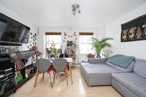 1 bedroom flat for sale, Mile End Road, Stepney, London, E1