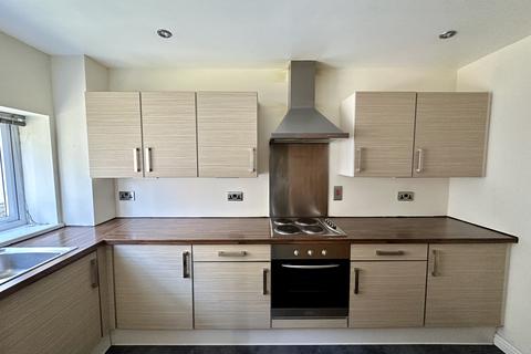 2 bedroom apartment to rent, Upper Carr Lane, Calverley LS28