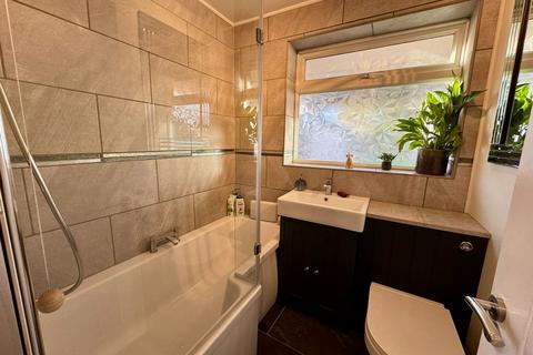 3 bedroom semi-detached house for sale, Cuckoo Lane, Ashford TN23
