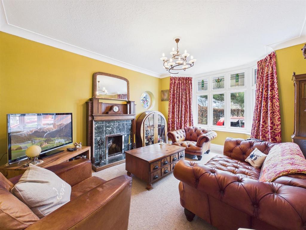 Lounge:
