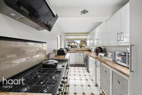 undefined, Frogmore Avenue, Hayes