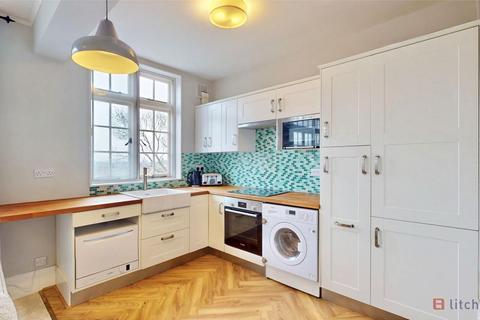 1 bedroom flat for sale, Langbourne Mansions Langbourne Avenue, Highgate, N6