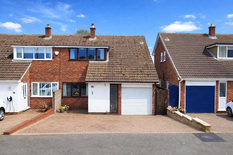 3 bedroom semi-detached house for sale, Highfield Avenue, Burntwood, WS7 9AW