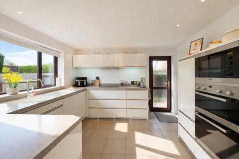 3 bedroom semi-detached house for sale, Highfield Avenue, Burntwood, WS7 9AW