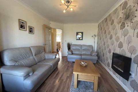 3 bedroom detached house for sale, Cysgod Y Castell, Llandudno Junction
