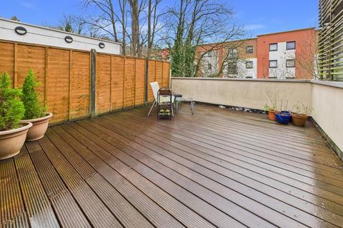 1 bedroom apartment to rent, Well Farm Heights, Whyteleafe