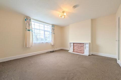undefined, To Let - Derby Road, Southport - One Bedroom First Floor Apt