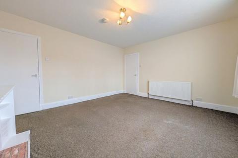 undefined, To Let - Derby Road, Southport - One Bedroom First Floor Apt