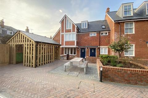 undefined, Queningate Mews 21 Havelock Street, Canterbury CT1