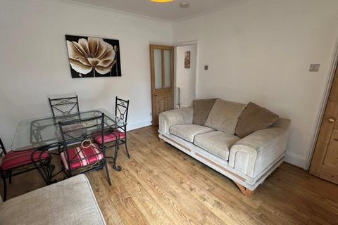 3 bedroom house to rent, York Road, Canterbury CT1