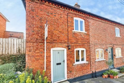 2 bedroom semi-detached house to rent, Bolton Street, Lavenham, Sudbury, CO10