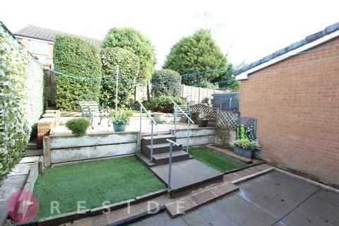3 bedroom semi-detached house for sale, Burnside Close, Heywood OL10